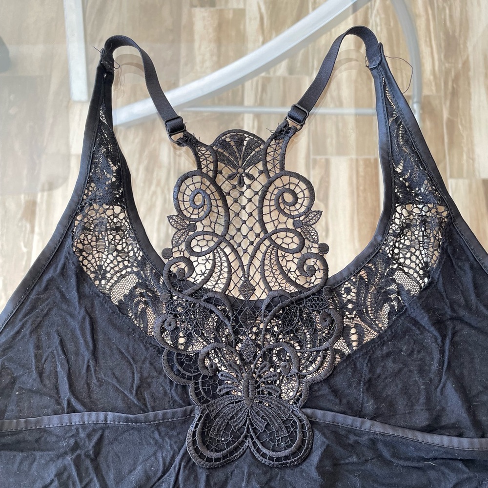 Soma - Black Tank Top w/ Lace Details - XS